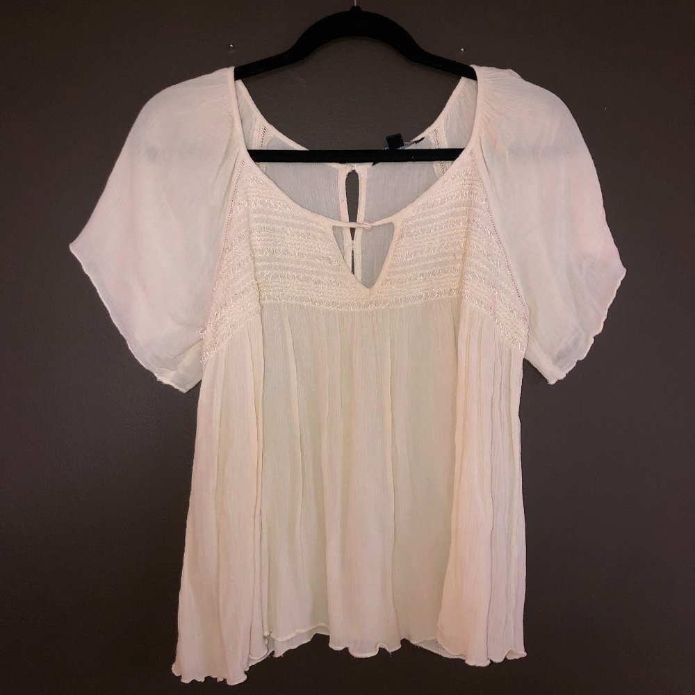 American Eagle short-sleeve keyhole blouse